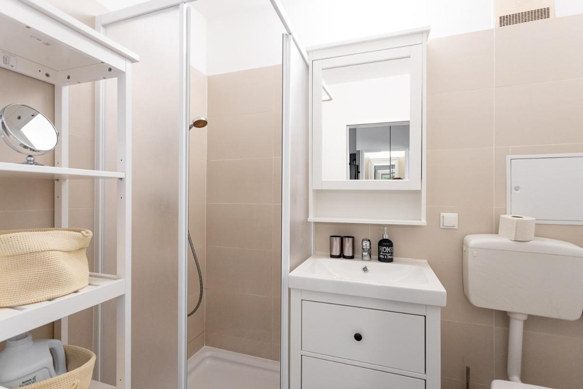 New Shalalaliving Vienna - Lovenest Or Workspace Near Schoenbrunn Bg 外观 照片